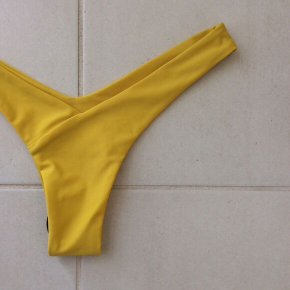 Fae Swim Vada Bikini Bottom Swimwear - Picture 3 of 6